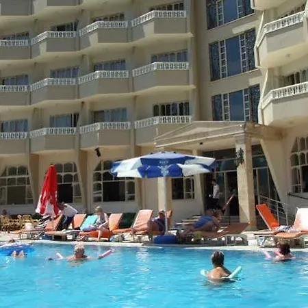 Selen Aparthotel