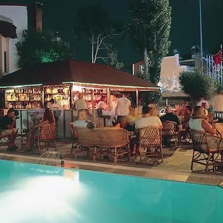 Selen Apart Otel İçmeler