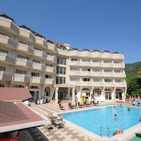Selen Icmeler